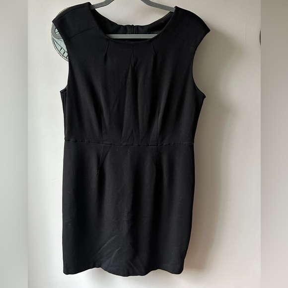 Frank Lyman Design classic black dress - size 14 - Picture 3 of 7